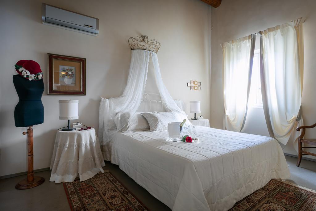 Corte Dei Soavi Suites - Apartments Soave  Room photo